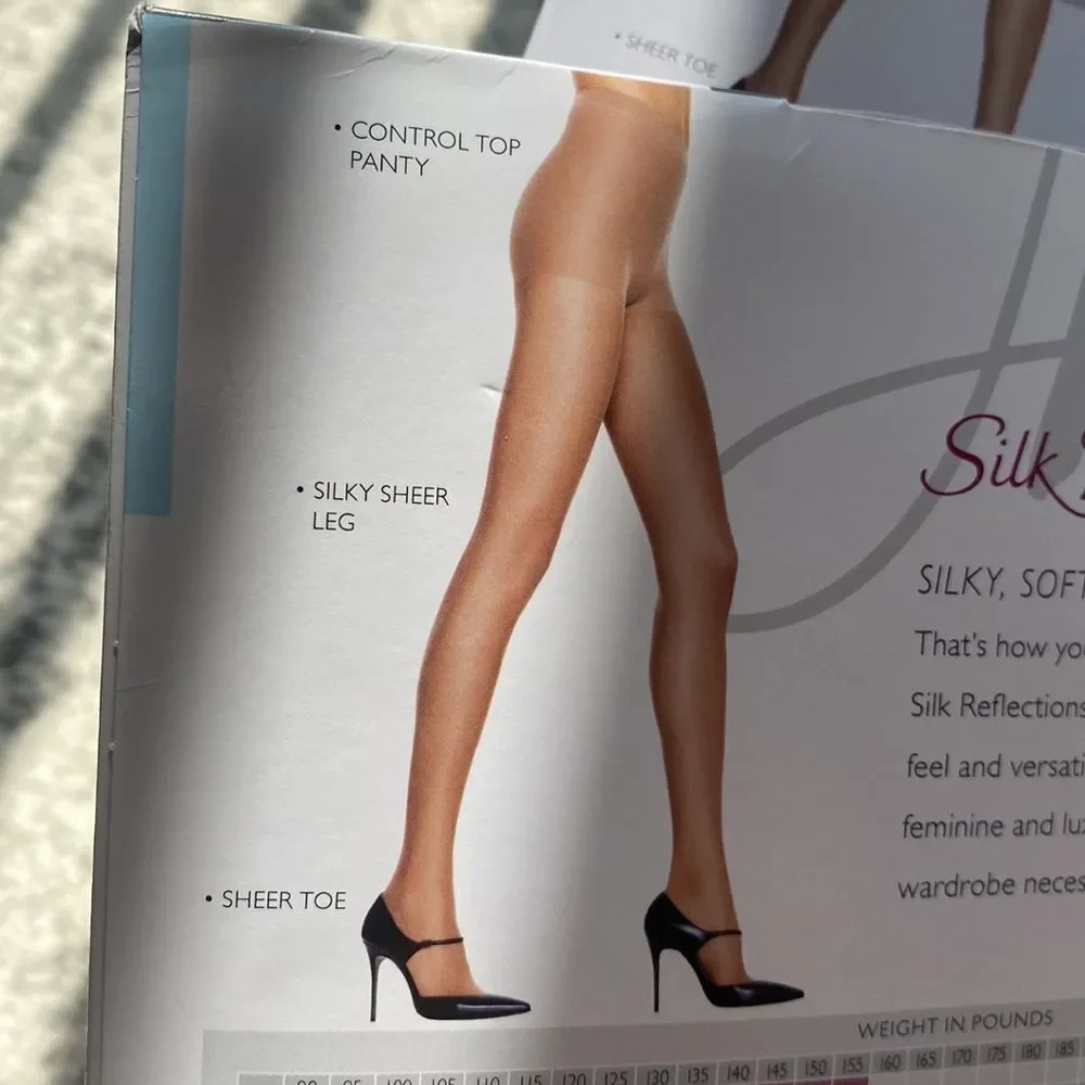2 VTG Hanes Hosiery Silk Reflections‎ Control Top Pantyhose Sandalfoot size GH
